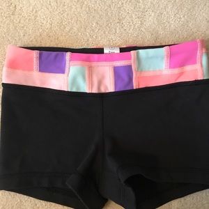 Ivivva girls reversible rhythmic shorts.  Size 6.